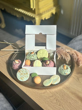 Lade das Bild in den Galerie-Viewer, Osterpaket "Happy Easter"