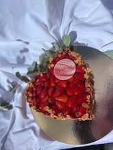 Lade das Bild in den Galerie-Viewer, Muttertagstorte "Sweet Heart"